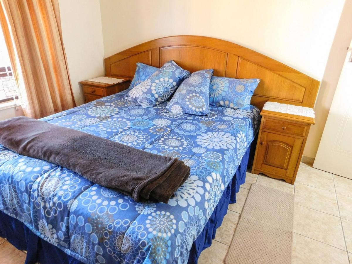 Mama Mia Cottages Oslo Beach Порт-Шепстон Экстерьер фото